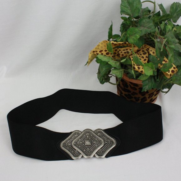 Trio Interlock Stretch Belt - Picture 2 of 4